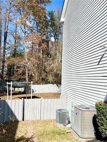 949 Pennsylvania Run, Lawrenceville, GA 30043