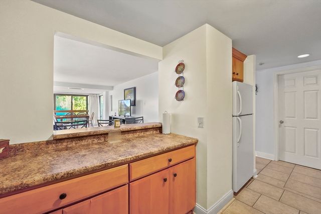 96 Old Colony Avenue 158, Taunton, MA 02718