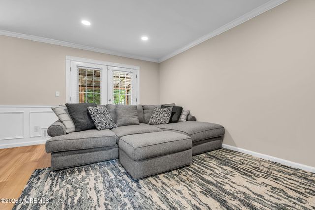 6 Swallow Lane, Howell, NJ 07731