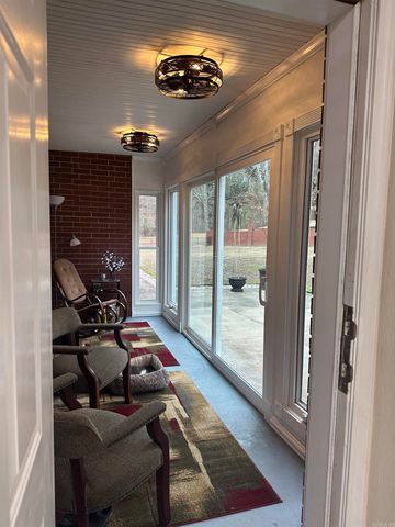 1403 South Mena Street, Mena, AR 71953