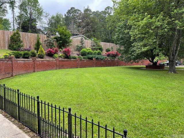 1403 South Mena Street, Mena, AR 71953