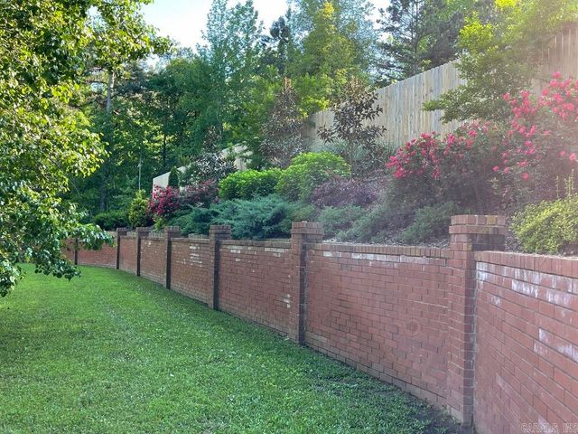 1403 South Mena Street, Mena, AR 71953