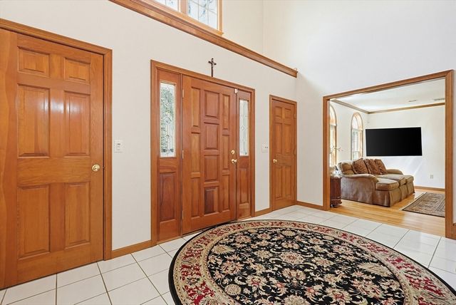 23 Cornerstone Dr, Easton, MA 02356