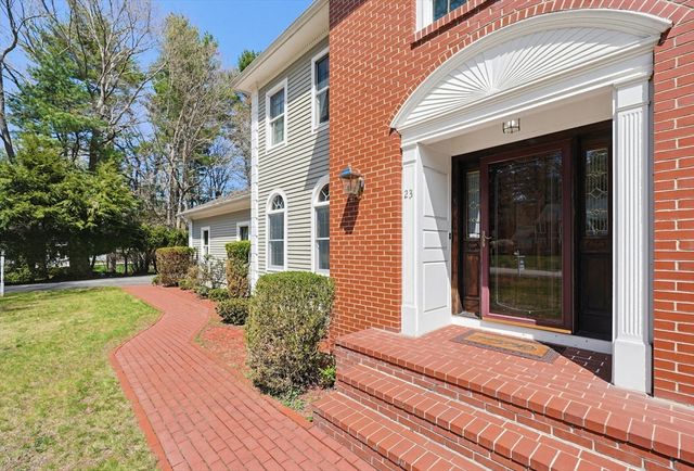 23 Cornerstone Dr, Easton, MA 02356