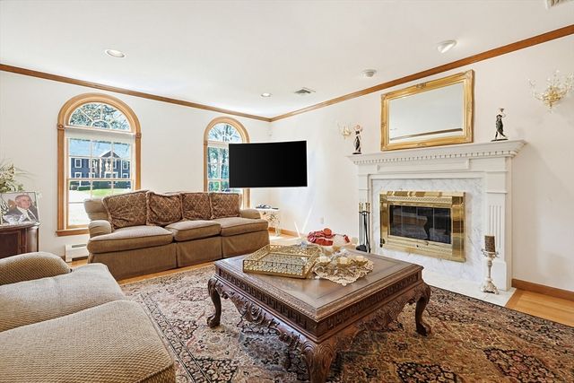 23 Cornerstone Dr, Easton, MA 02356