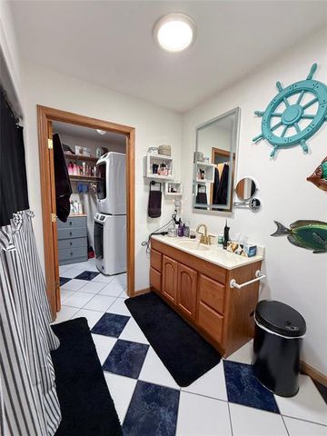 19524 74th Avenue, Chippewa Falls, WI 54729