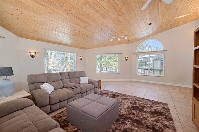 19524 74th Avenue, Chippewa Falls, WI 54729