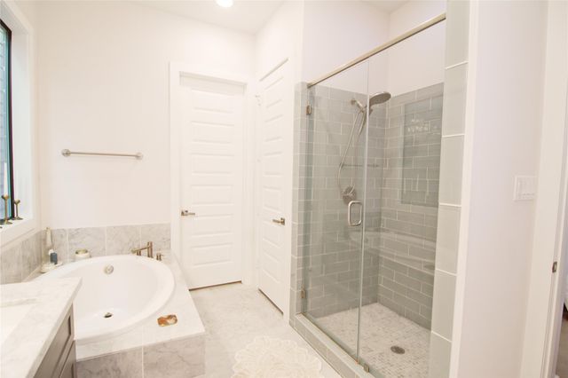 1806 Colonel Forbins Drive, Houston, TX 77043