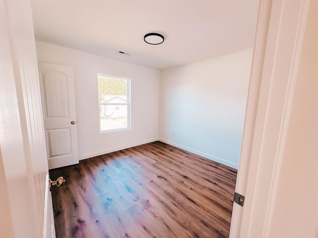 380 Edgefield Street, Chesnee, SC 29323