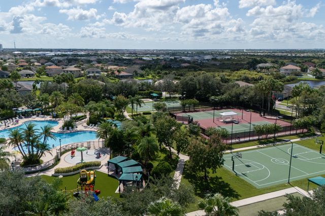 11271 SW Barton Way, Port St. Lucie, Port St Lucie, FL 34987