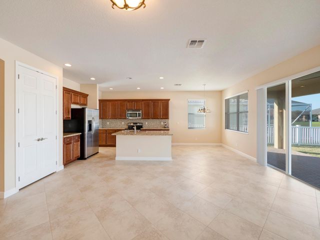 11271 SW Barton Way, Port St. Lucie, Port St Lucie, FL 34987