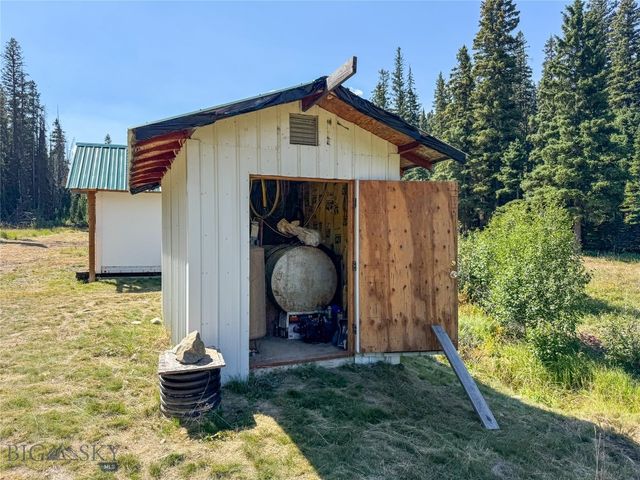 7379 Hahn Creek Road, Elliston, MT 59728