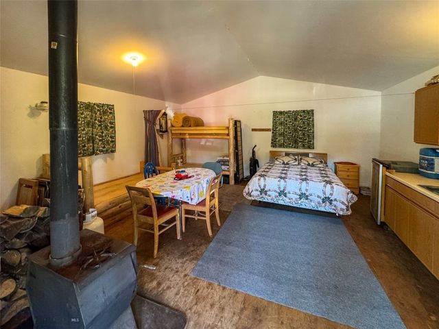 7379 Hahn Creek Road, Elliston, MT 59728