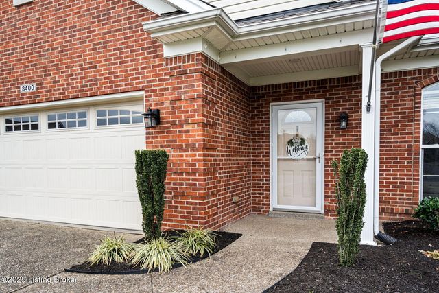 3400 Eastbrook Dr, La Grange, KY 40031