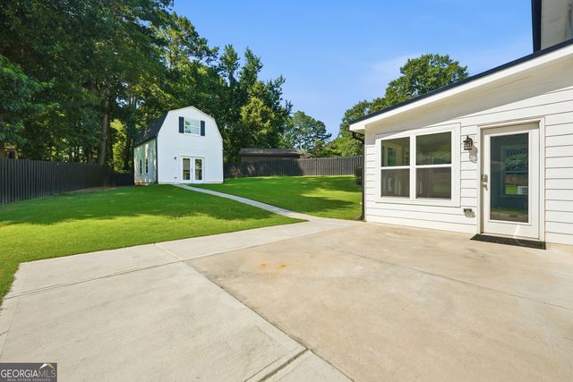 880 The Circle, Lawrenceville, GA 30043