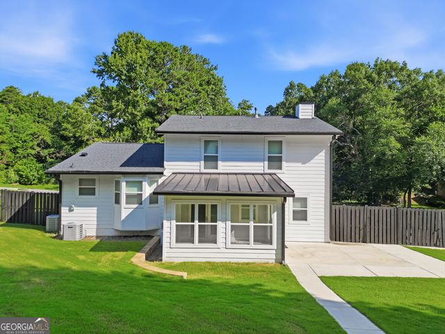 880 The Circle, Lawrenceville, GA 30043