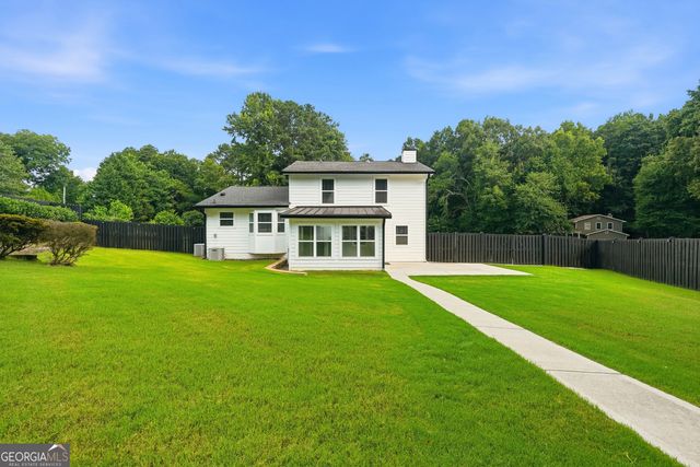 880 The Circle, Lawrenceville, GA 30043