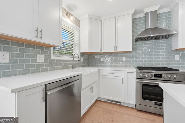 880 The Circle, Lawrenceville, GA 30043