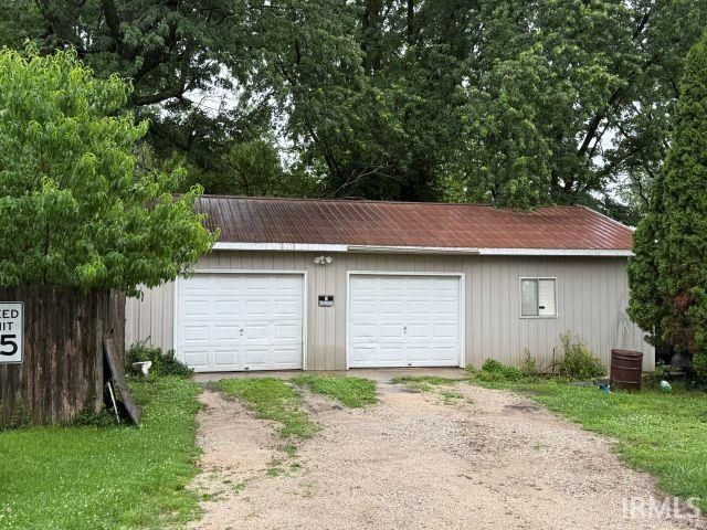 972 Newby Street, Mitchell, IN 47446