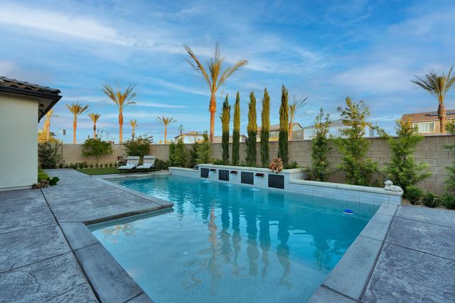 2857 E Beech Tree Drive, Fresno, CA 93730