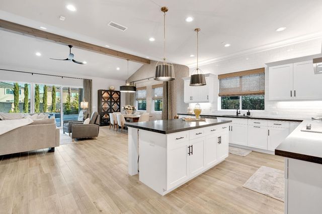 2857 E Beech Tree Drive, Fresno, CA 93730