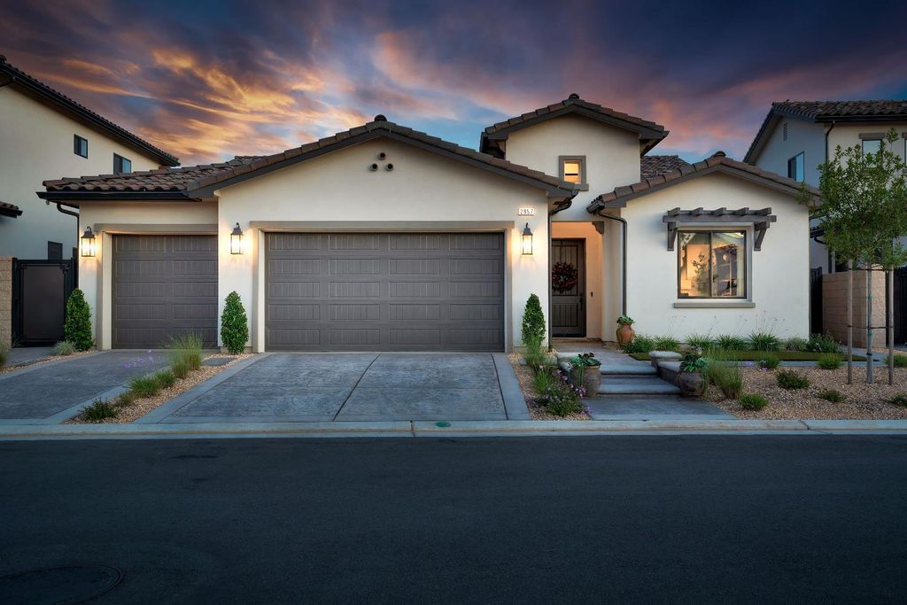 2857 E Beech Tree Drive, Fresno, CA 93730