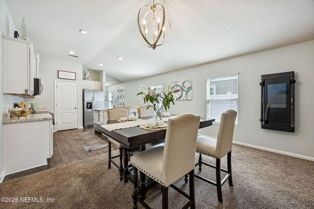 7856 MEADOW WALK Lane, Jacksonville, FL 32256