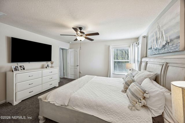 7856 MEADOW WALK Lane, Jacksonville, FL 32256