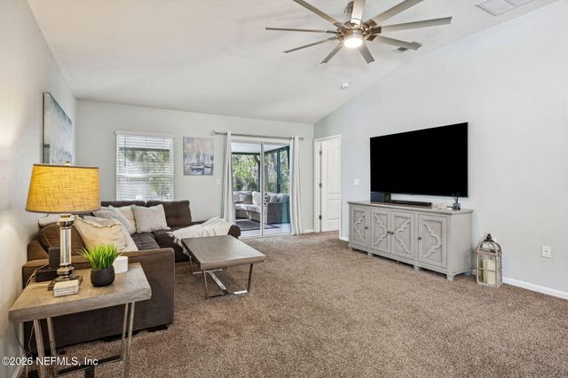 7856 MEADOW WALK Lane, Jacksonville, FL 32256