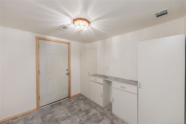 12286 Eaton Boulevard, Grafton, OH 44044