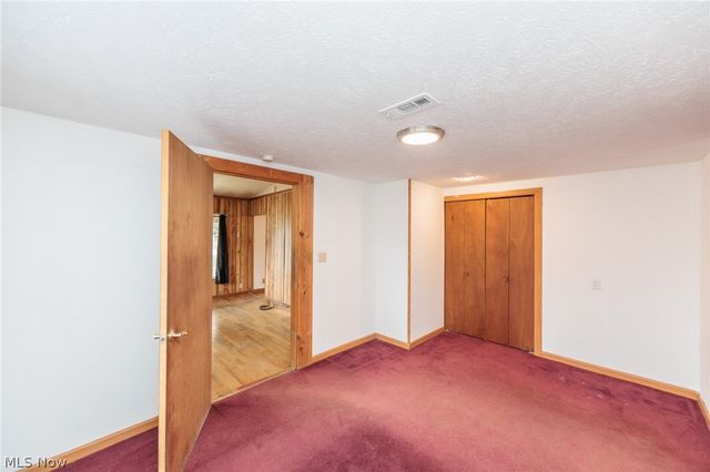 12286 Eaton Boulevard, Grafton, OH 44044