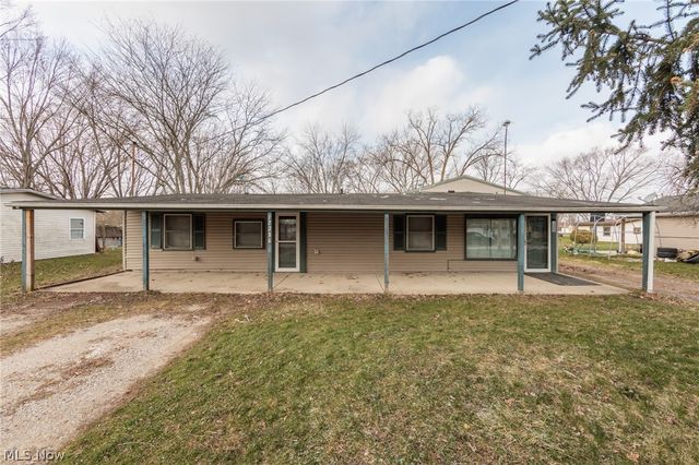 12286 Eaton Boulevard, Grafton, OH 44044