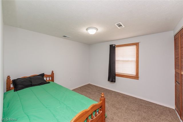 12286 Eaton Boulevard, Grafton, OH 44044