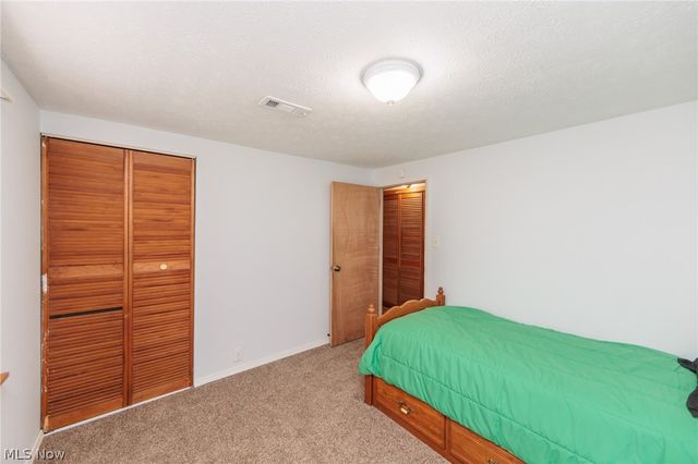 12286 Eaton Boulevard, Grafton, OH 44044