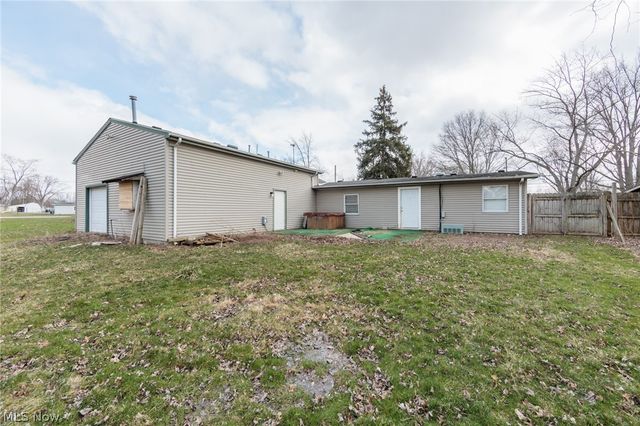 12286 Eaton Boulevard, Grafton, OH 44044