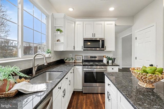 48 HAMSTEAD RD, Fredericksburg, VA 22405