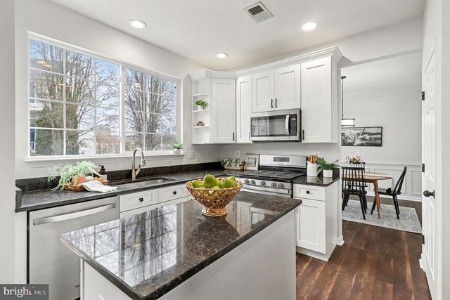 48 HAMSTEAD RD, Fredericksburg, VA 22405