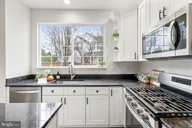 48 HAMSTEAD RD, Fredericksburg, VA 22405