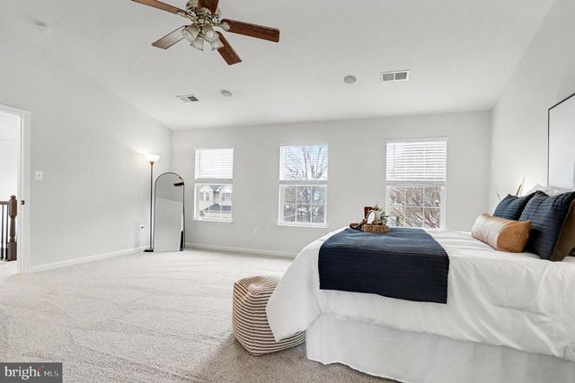 48 HAMSTEAD RD, Fredericksburg, VA 22405