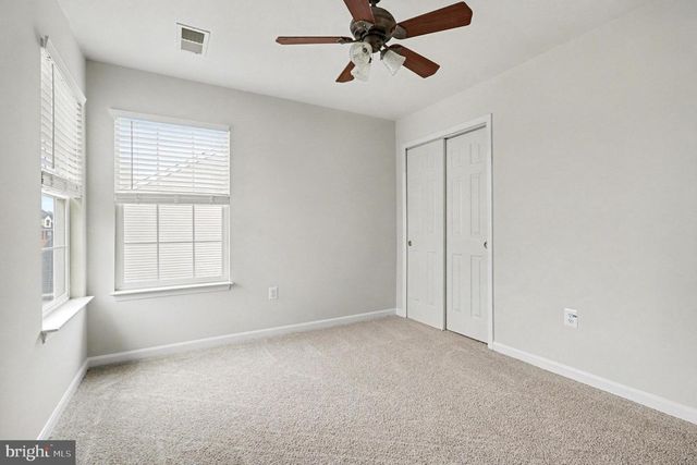 48 HAMSTEAD RD, Fredericksburg, VA 22405