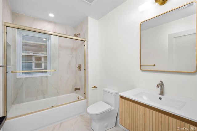 215 Prospect Avenue, White Plains, NY 10607