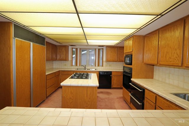 367 Crestview Drive, Orofino, ID 83544