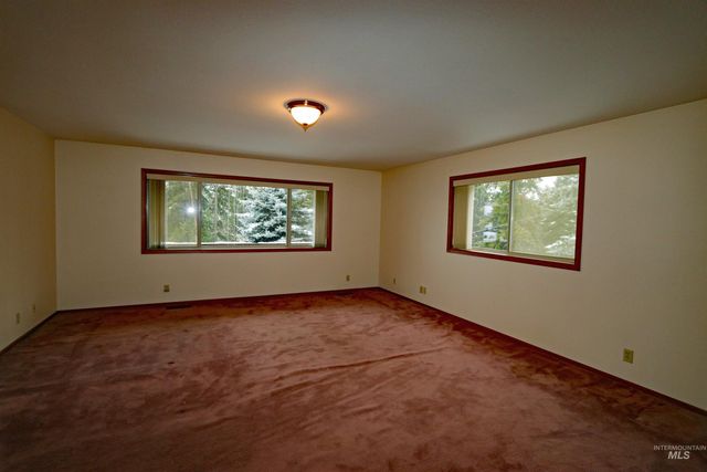 367 Crestview Drive, Orofino, ID 83544
