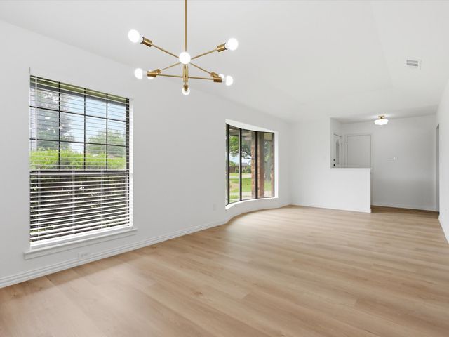 408 Christine Court, Euless, TX 76039