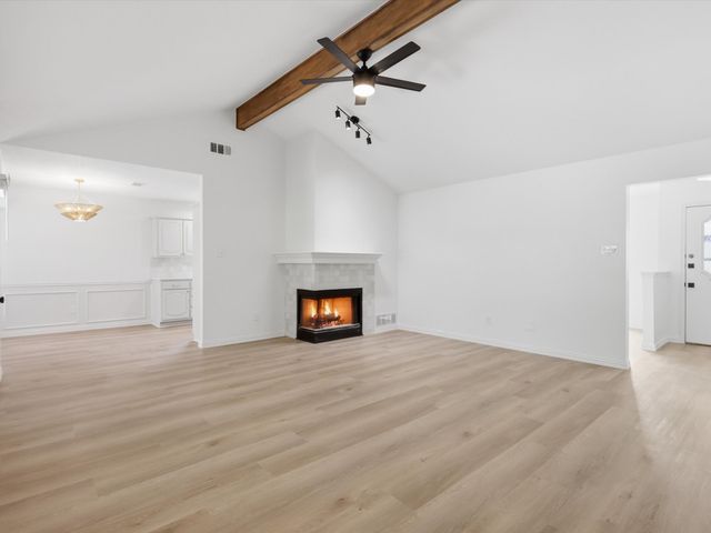 408 Christine Court, Euless, TX 76039