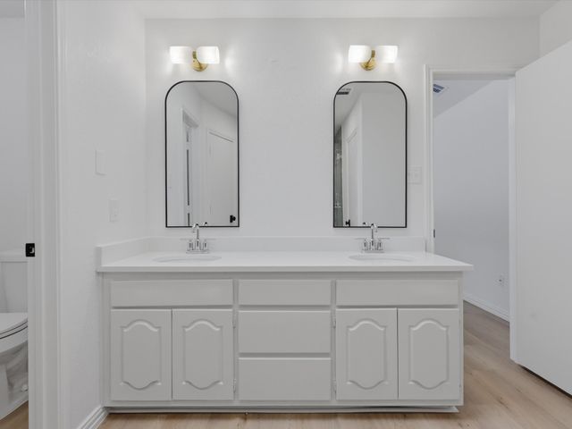 408 Christine Court, Euless, TX 76039