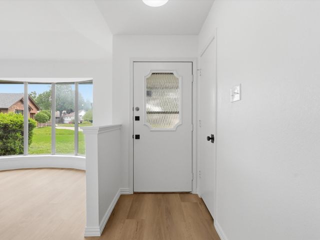 408 Christine Court, Euless, TX 76039