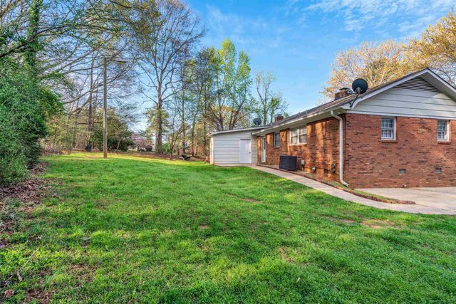 129 Clint Court, Spartanburg, SC 29307