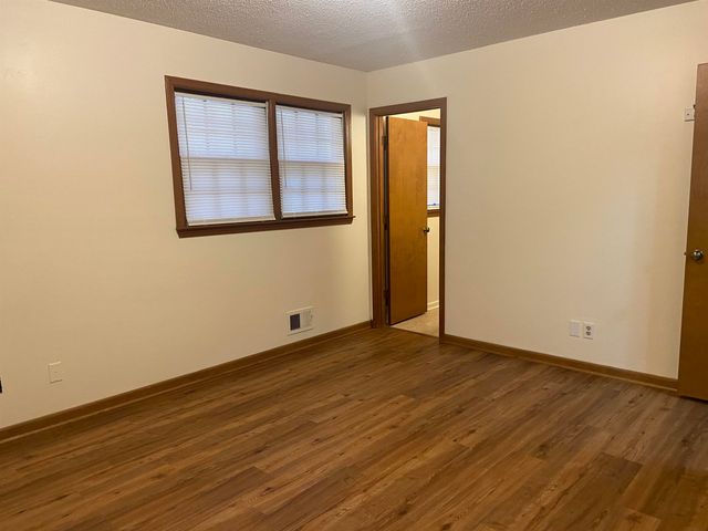 129 Clint Court, Spartanburg, SC 29307