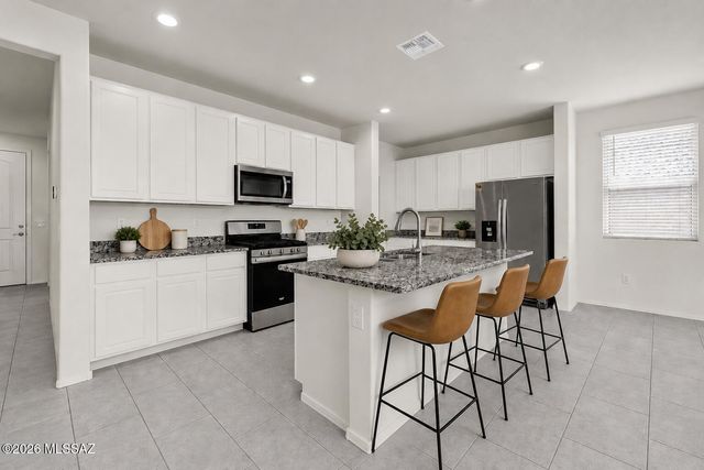 5497 W San Francisco Trail, Tucson, AZ 85742